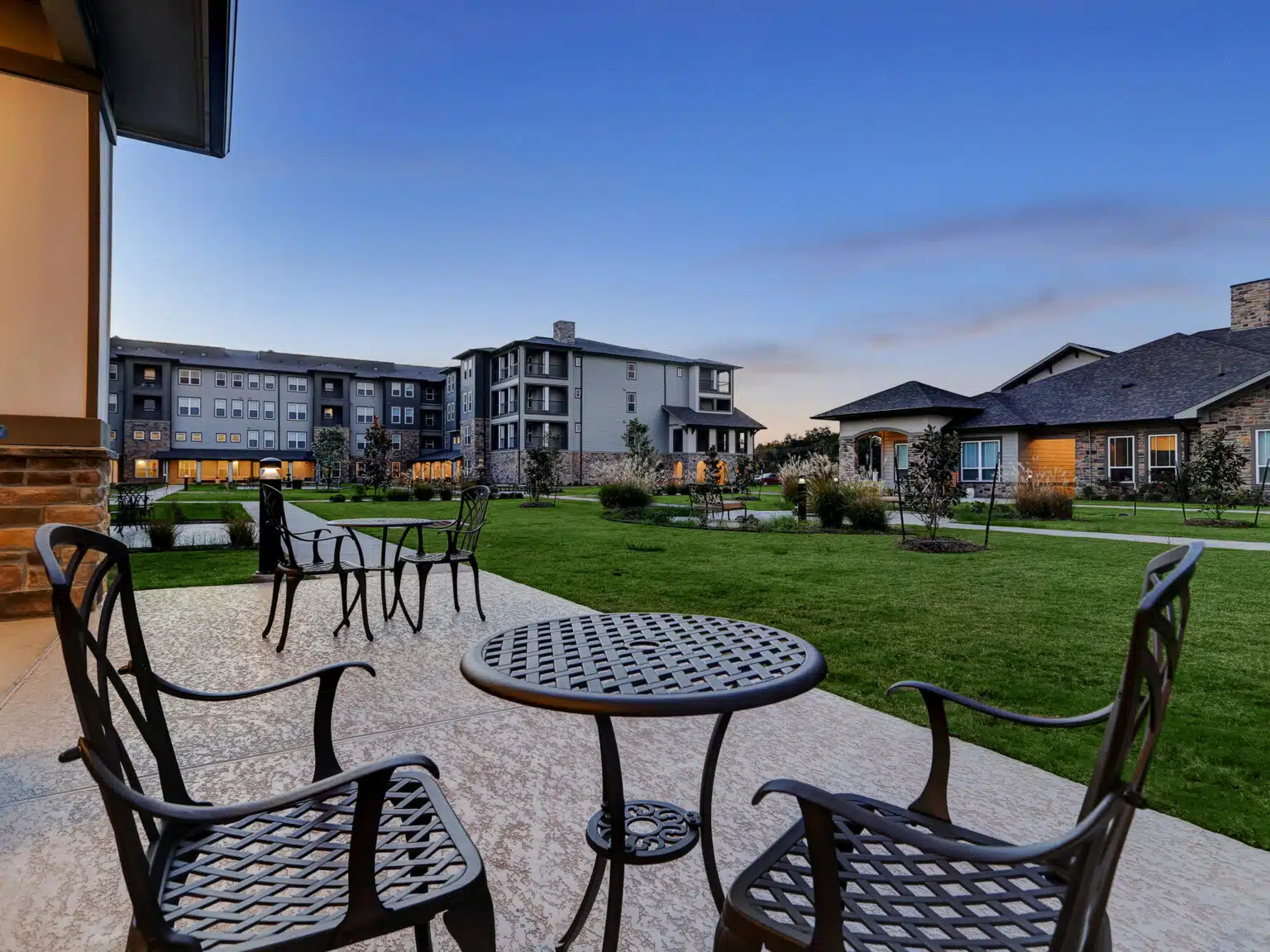 LAPC Exteriors - Twightlight - AL Patio Seating
